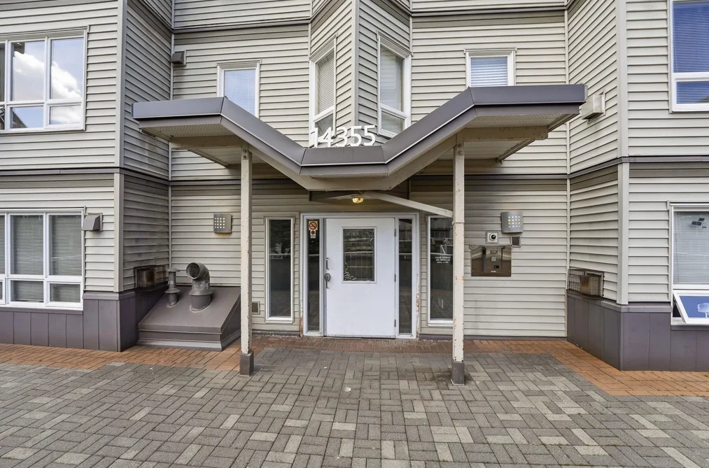 Condo for sale at 105 14355 103 Avenue, Burnaby BC V3t 5v5 Surrey British Columbia - MLS: R3128966