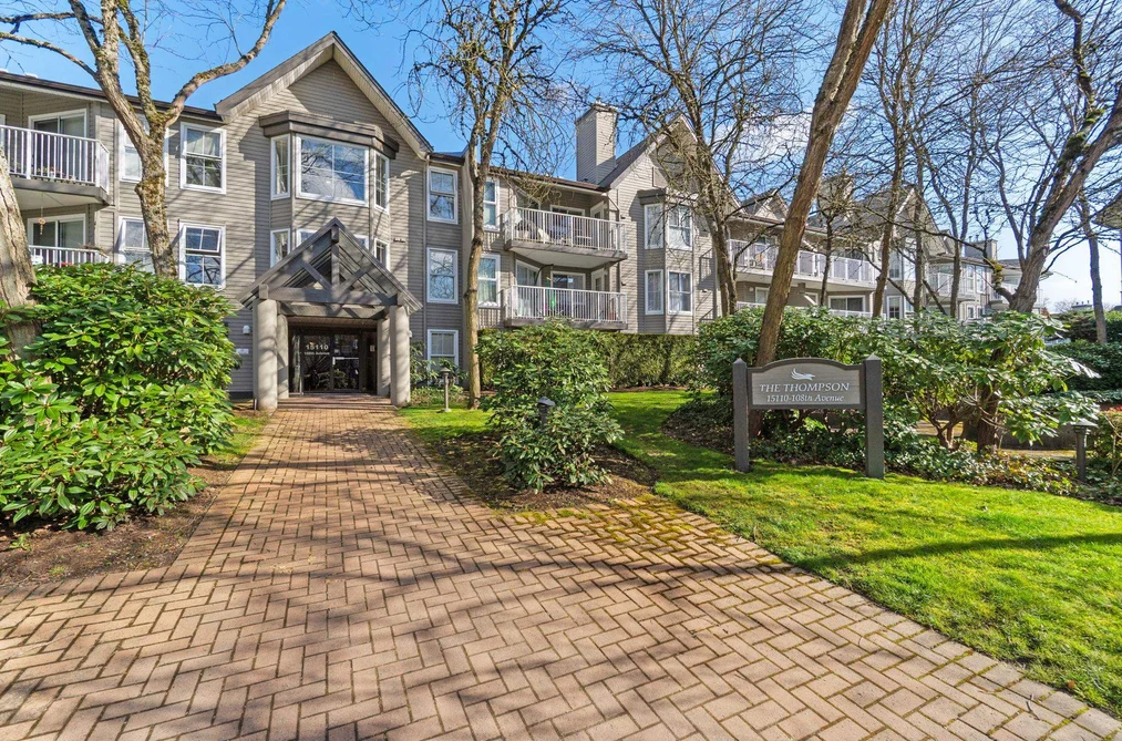 Condo for sale at 105 15110 108 Avenue Surrey British Columbia - MLS: R3105580