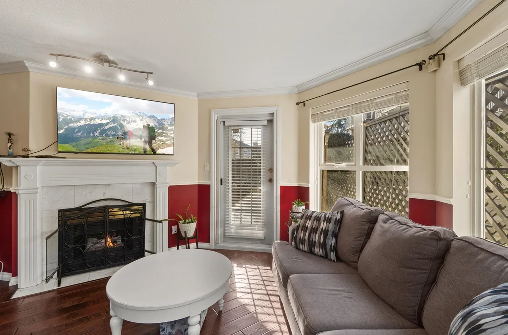 105 15110 108 AVENUE, Surrey BC V3R 0T6, Surrey BC — Residential for Sale - Photo 2
