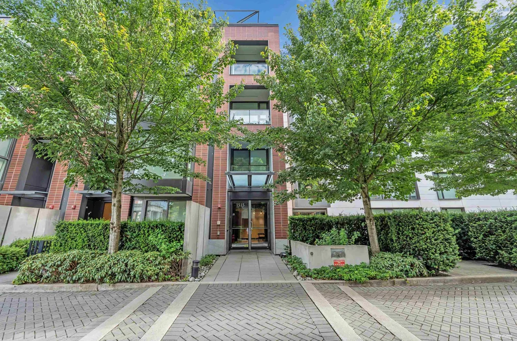 Condo for sale at 105 1515 Atlas Lane Vancouver British Columbia - MLS: R3133272
