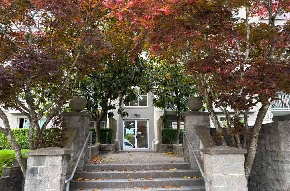 105 1669 GRANT AVENUE, Port Coquitlam BC V3B 7W9, Port Coquitlam BC — Residential for Sale - Photo 2