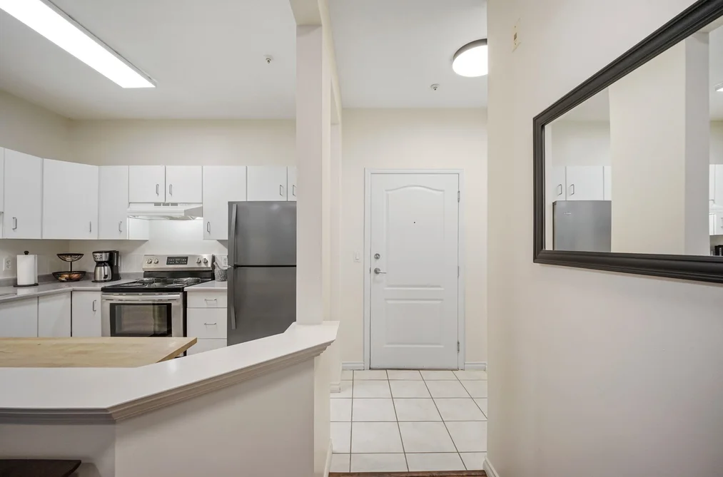 105 20239 MICHAUD CRESCENT, Langley BC V3A 8L1, Langley BC — Residential for Sale - Photo 4
