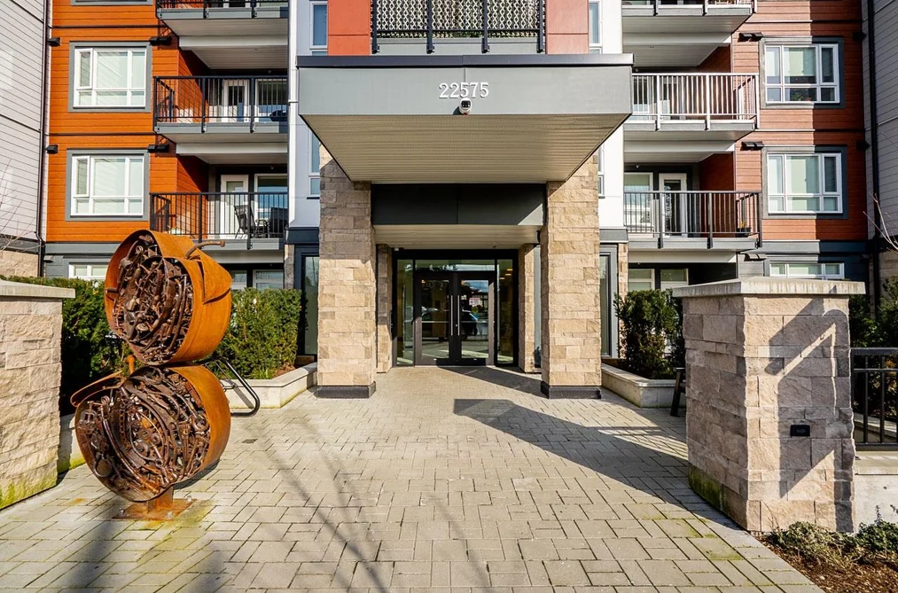 Condo for sale at 105 22575 Brown Avenue Maple Ridge British Columbia - MLS: R3092746