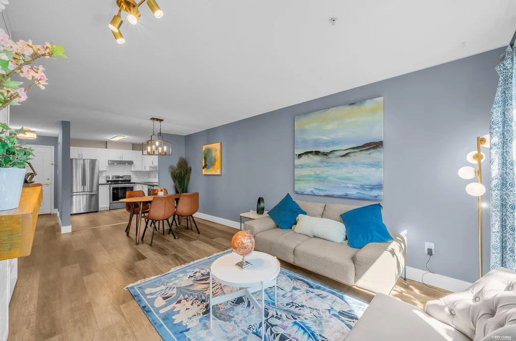 Condo for sale at 105 2558 Parkview Lane Port Coquitlam British Columbia - MLS: R3162351