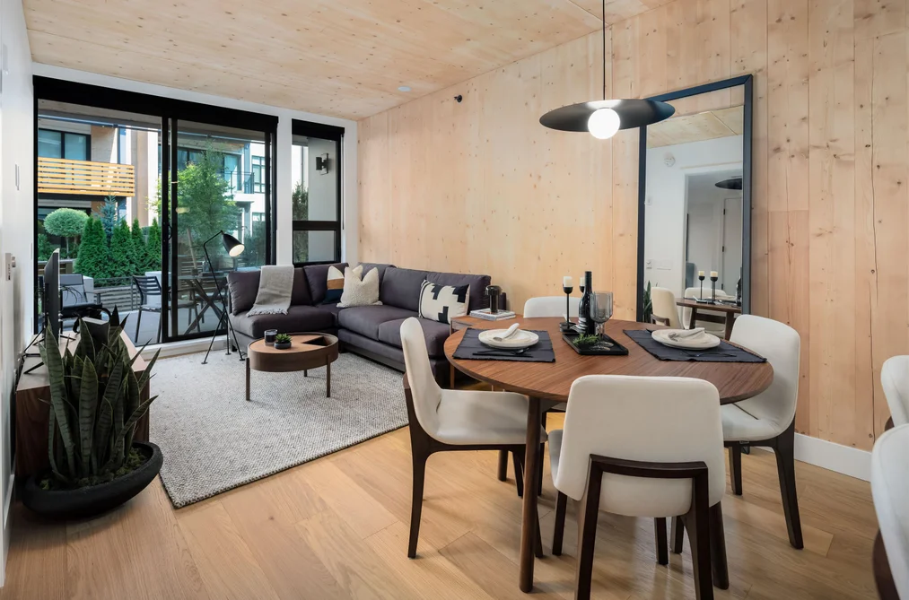 Condo for sale at 105 310 Salter Street New Westminster British Columbia - MLS: R3149304