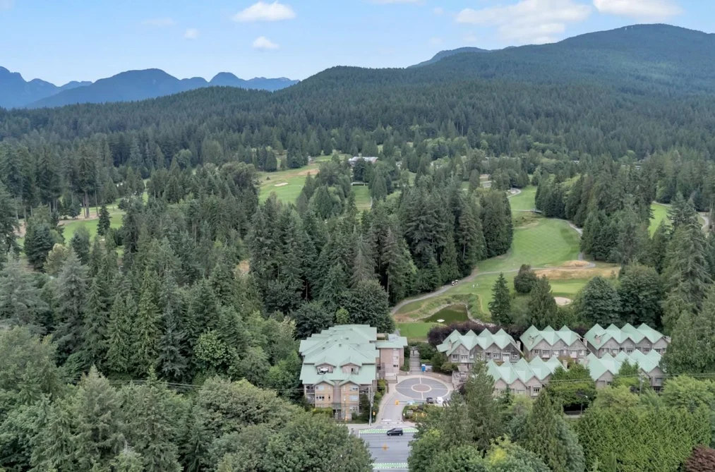 Condo for sale at 105 3294 Mt Seymour Parkway North Vancouver British Columbia - MLS: R3146076