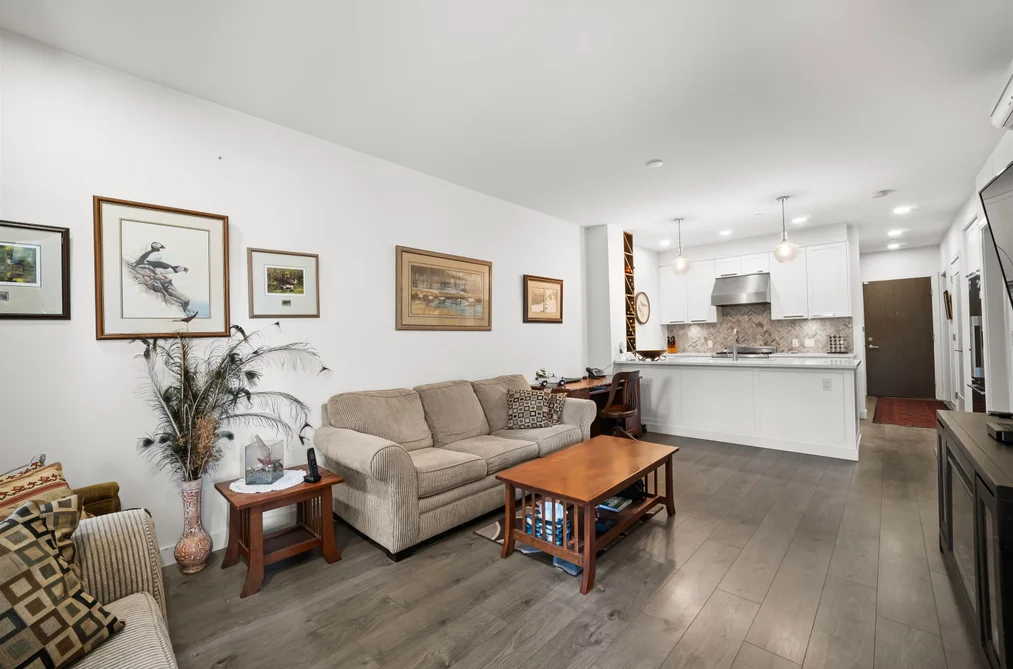 105 33540 MAYFAIR AVENUE, Abbotsford BC V2S 0J3, Abbotsford BC — Residential for Sale - Photo 6