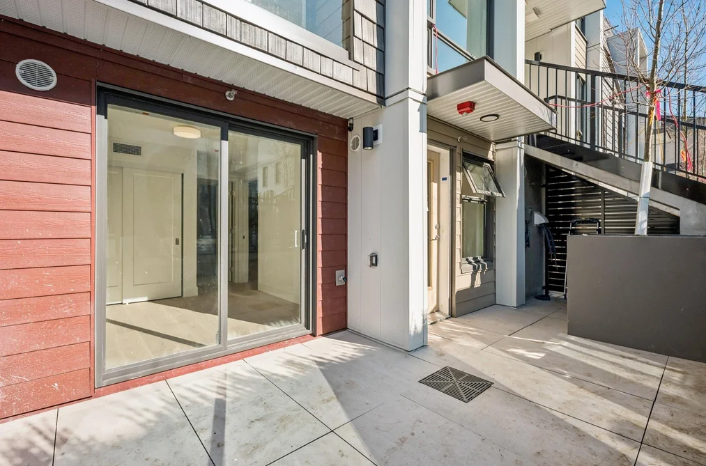 105 378 W 45TH AVENUE, Vancouver BC V5Y 0P6, Vancouver BC — Residential for Sale - Photo 5