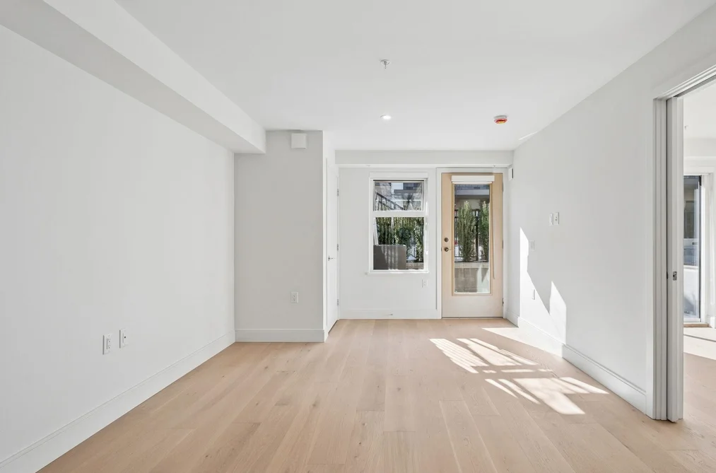 105 378 W 45TH AVENUE, Vancouver BC V5Y 0P6, Vancouver BC — Residential for Sale - Photo 6
