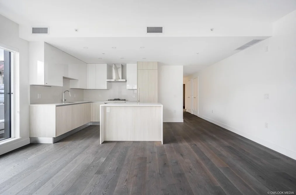 105 477 W 59TH AVENUE, Vancouver BC V5X 1X4, Vancouver BC — Residential for Sale - Photo 2