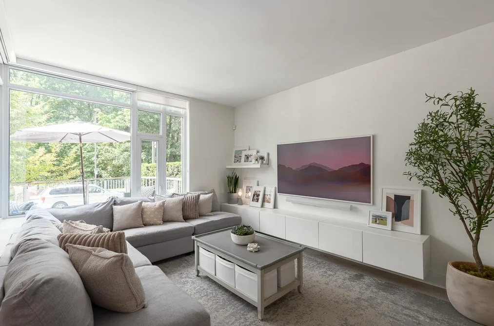 Townhouse for sale at 105 680 Seylynn Crescent North Vancouver British Columbia - MLS: R3124788