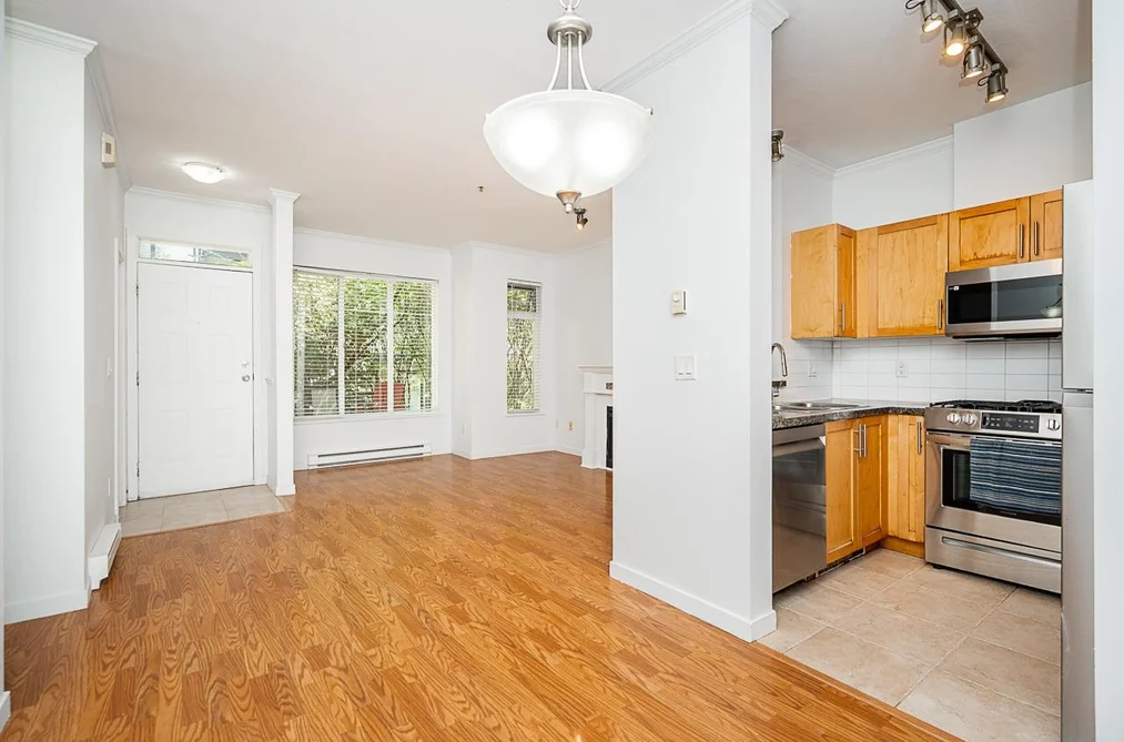 105 7000 21ST AVENUE, Burnaby BC V5E 4P1, Burnaby BC — Residential for Sale — Photo 15 of 40