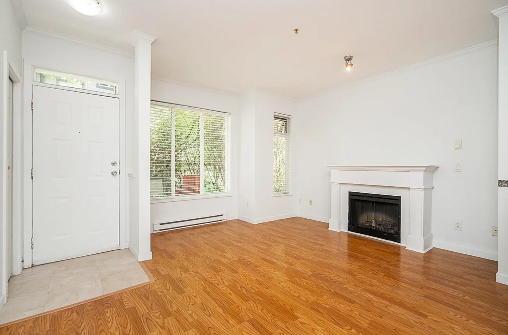 105 7000 21ST AVENUE, Burnaby BC V5E 4P1, Burnaby BC — Residential for Sale — Photo 7 of 40