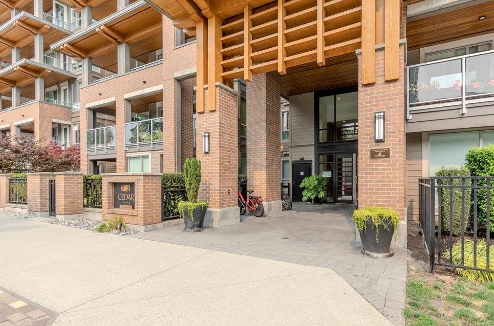 Condo for sale at 105 7133 14th Avenue Burnaby British Columbia - MLS: R3153072