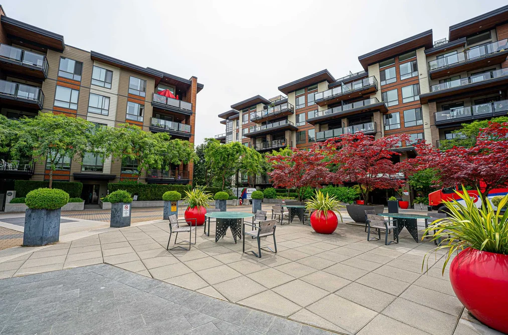 Condo for sale at 105 733 W 3rd Street North Vancouver British Columbia - MLS: R3148611