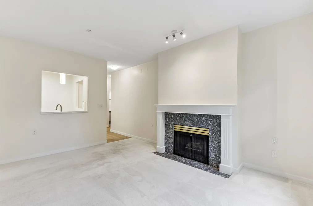 105 843 22ND STREET, West Vancouver BC V7V 4C1, West Vancouver BC — Residential for Sale - Photo 4