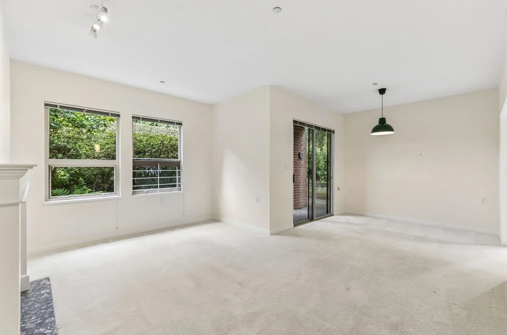 105 843 22ND STREET, West Vancouver BC V7V 4C1, West Vancouver BC — Residential for Sale - Photo 5