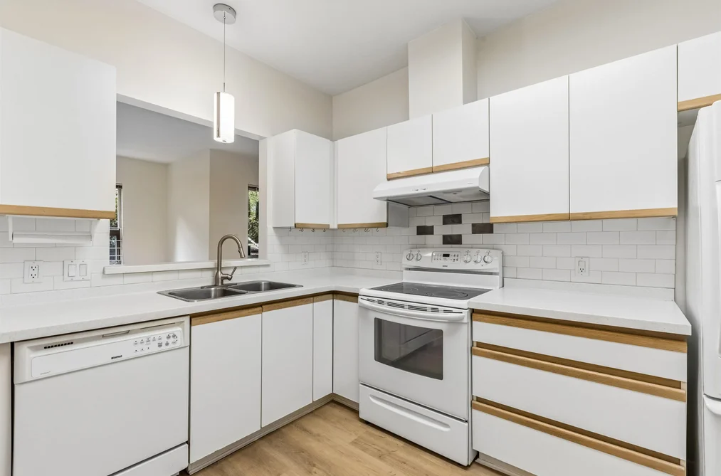 105 843 22ND STREET, West Vancouver BC V7V 4C1, West Vancouver BC — Residential for Sale - Photo 7