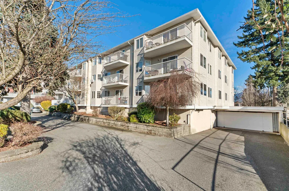 Condo for sale at 105 8934 Mary Street Chilliwack British Columbia - MLS: R3155715