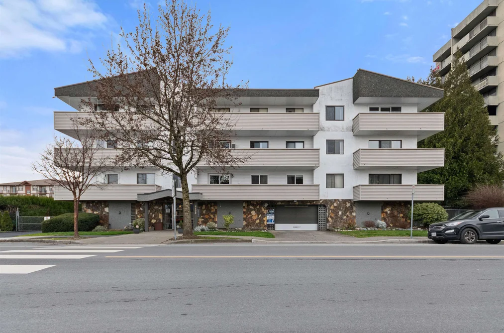 Condo for sale at 105 9175 Mary Street Chilliwack British Columbia - MLS: R3095067