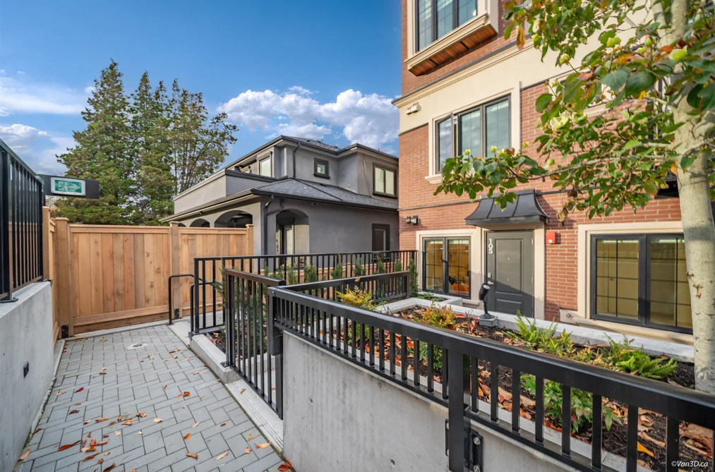 105 918 W 32ND AVENUE, Vancouver BC V5Z 2K2, Vancouver BC — Residential for Sale - Photo 4