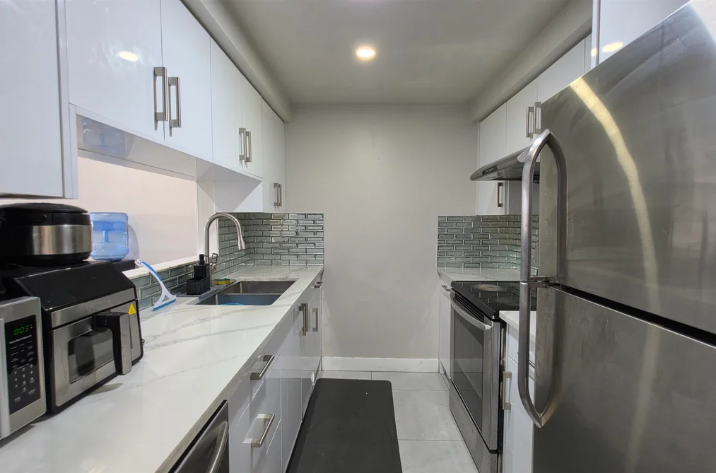 Condo for sale at 105 9635 121 Street Surrey British Columbia - MLS: R3163547