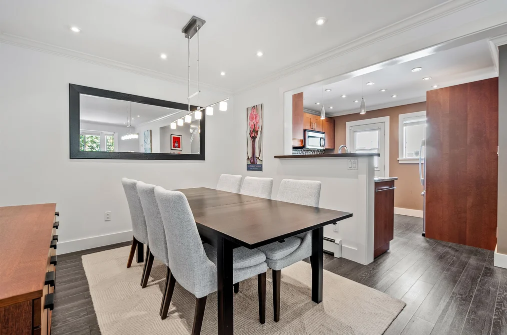 1050 E 10TH AVENUE, Vancouver BC V5T 2B5, Vancouver BC — Residential for Sale — Photo 11 of 32