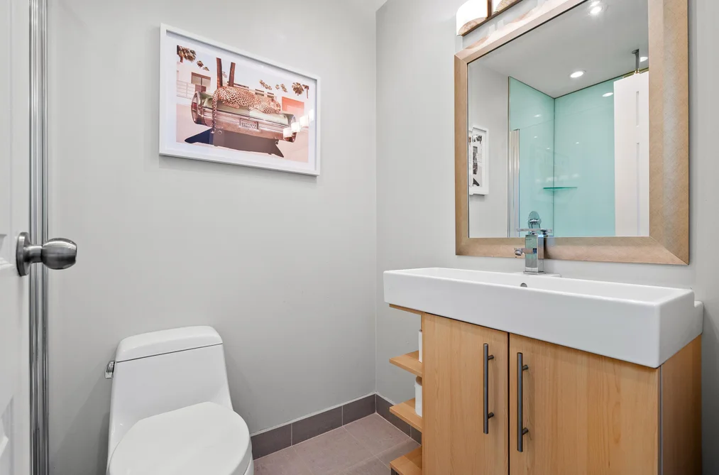 1050 E 10TH AVENUE, Vancouver BC V5T 2B5, Vancouver BC — Residential for Sale — Photo 24 of 32