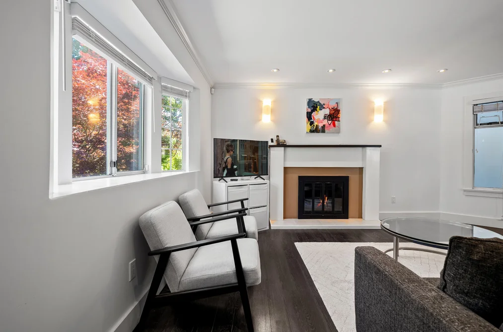 1050 E 10TH AVENUE, Vancouver BC V5T 2B5, Vancouver BC — Residential for Sale — Photo 6 of 32