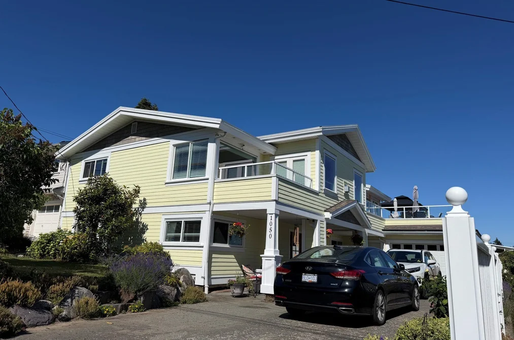 House for sale at 1050 Parker Street White Rock British Columbia - MLS: R3132321
