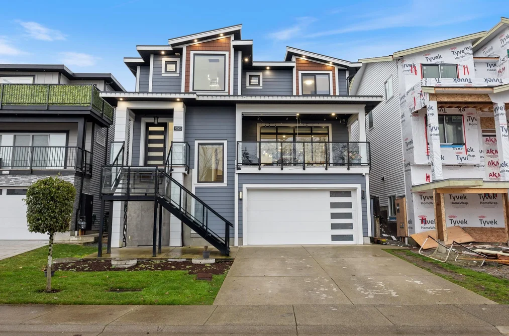 10500 MCVEETY STREET, Maple Ridge BC V2W 0K3, Maple Ridge BC — Residential for Sale - Photo 2