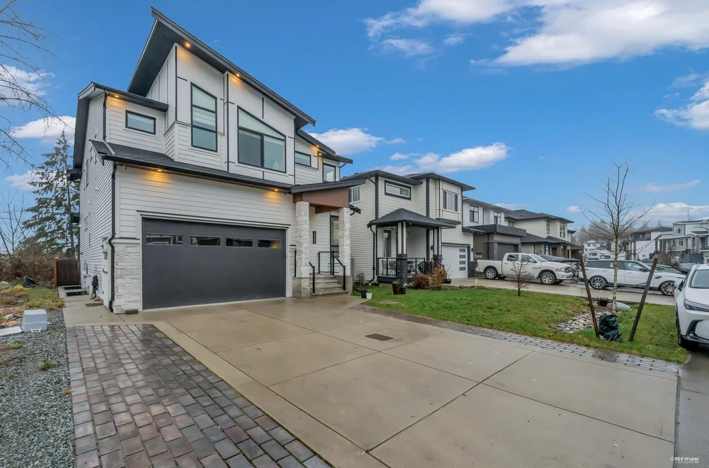 House for sale at 10509 Mcveety Street Maple Ridge British Columbia - MLS: R3124434