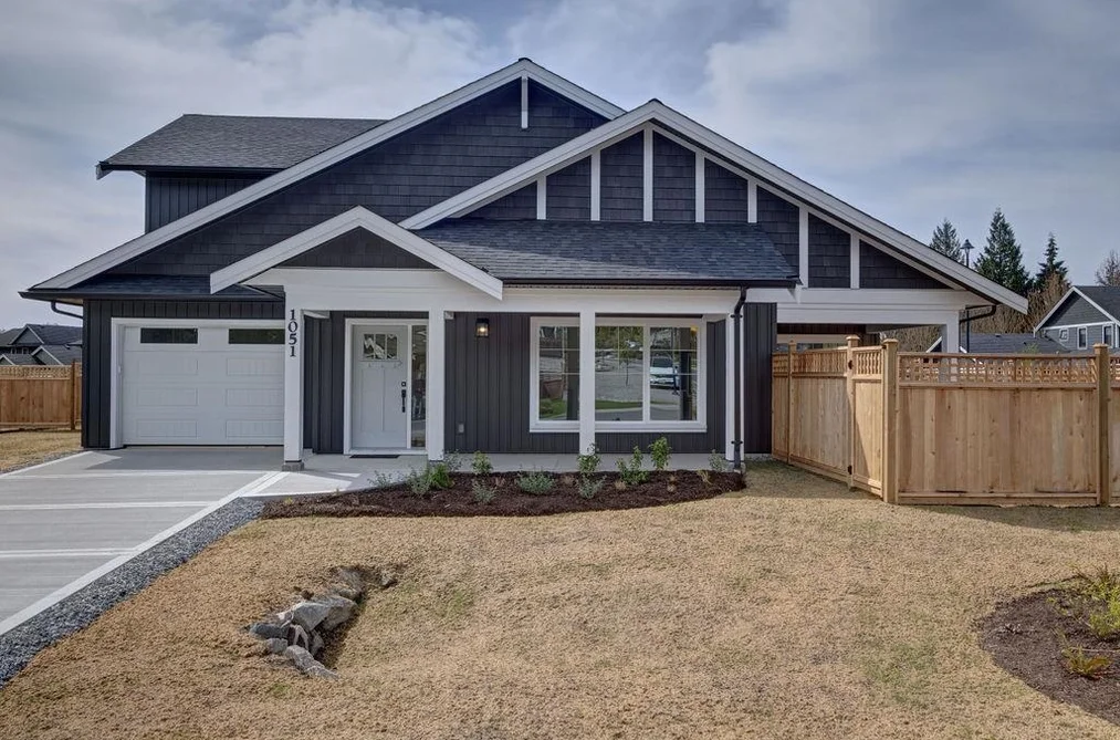 Half Duplex for sale at 1051 Celia Crescent Gibsons British Columbia - MLS: R3118439
