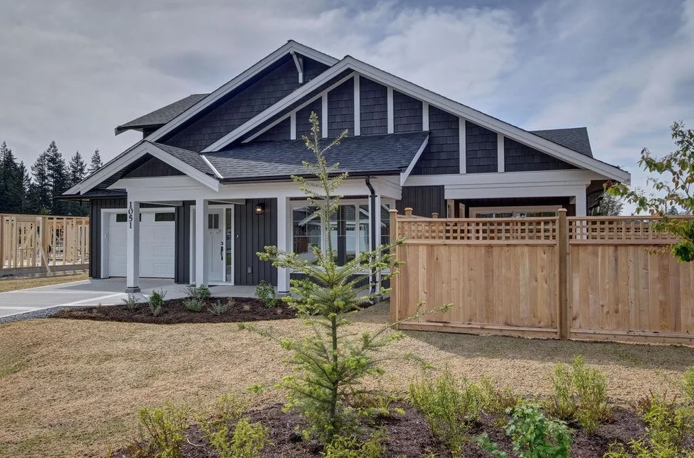 1051 CELIA CRESCENT, Gibsons BC V0N 1V7, Gibsons BC — Residential for Sale - Photo 2