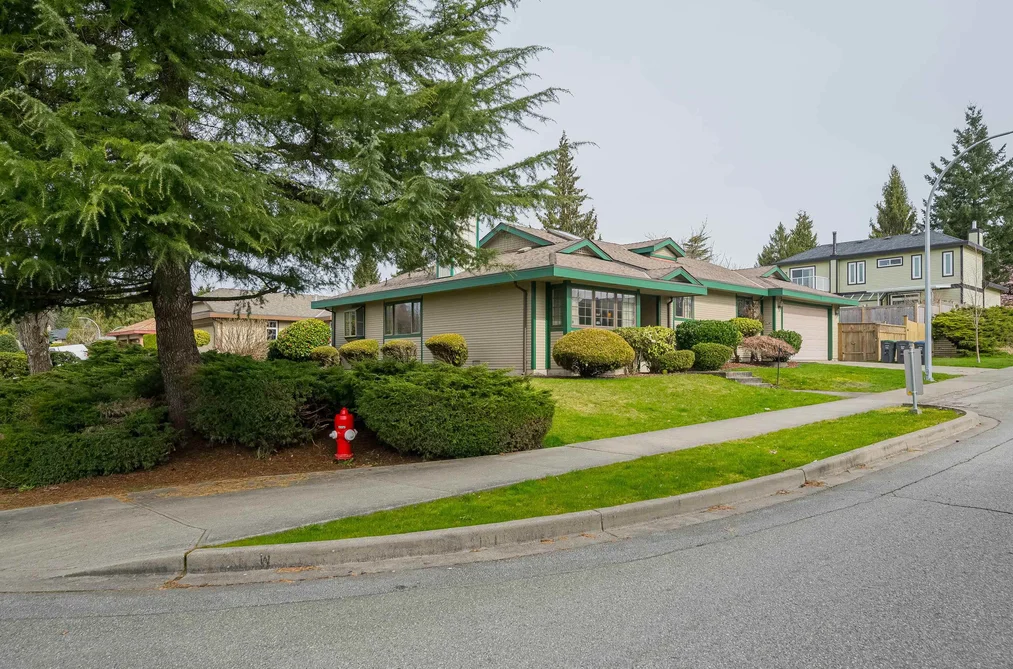 10523 FRASERGLEN DRIVE, Surrey BC V4N 1V1, Surrey BC — Residential for Sale - Photo 3