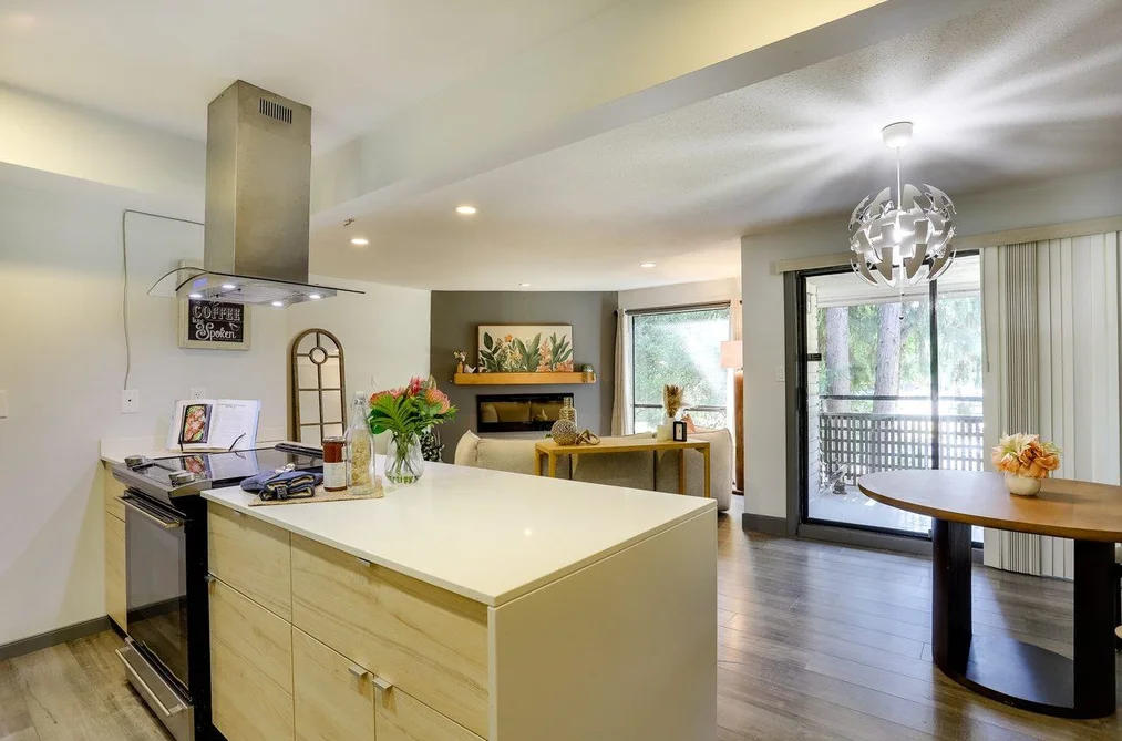 10532 HOLLY PARK LANE, Surrey BC V3R 6X9, Surrey BC — Residential for Sale — Photo 10 of 24