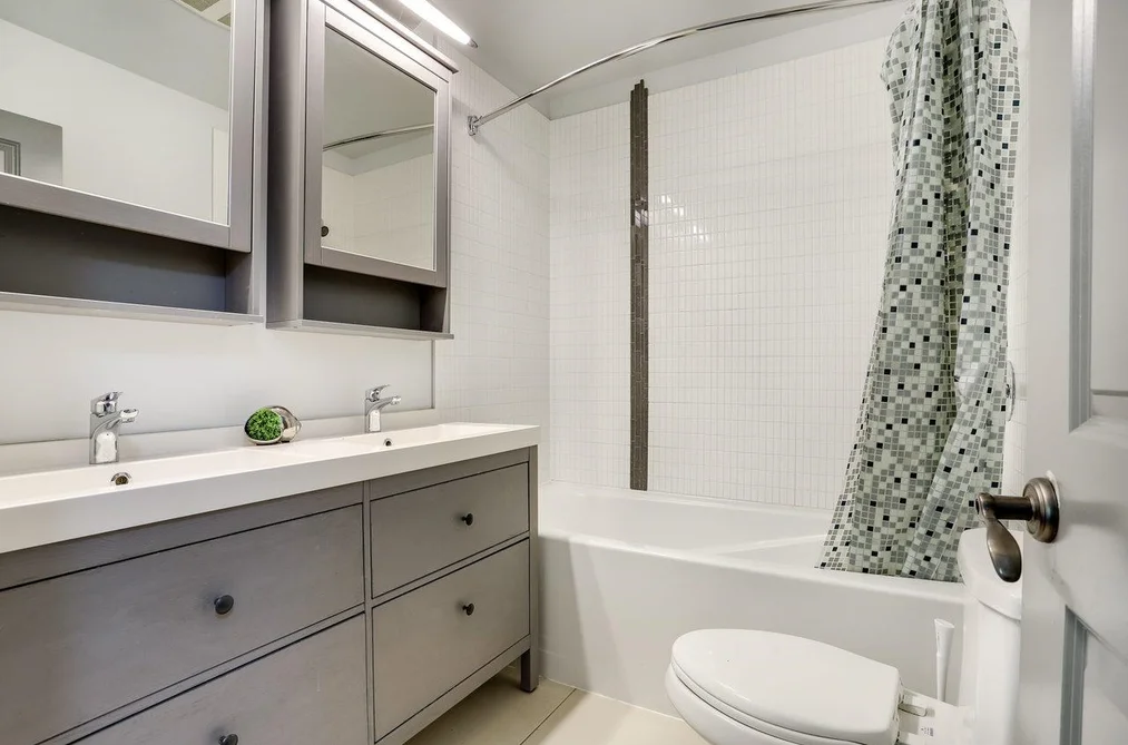 10532 HOLLY PARK LANE, Surrey BC V3R 6X9, Surrey BC — Residential for Sale — Photo 17 of 24
