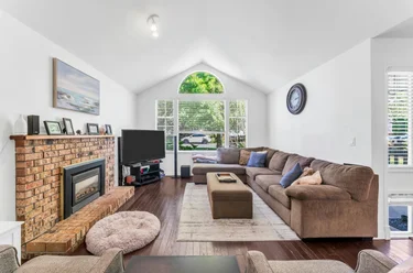 1055 163A St, Surrey, BC - MLS: R3124795