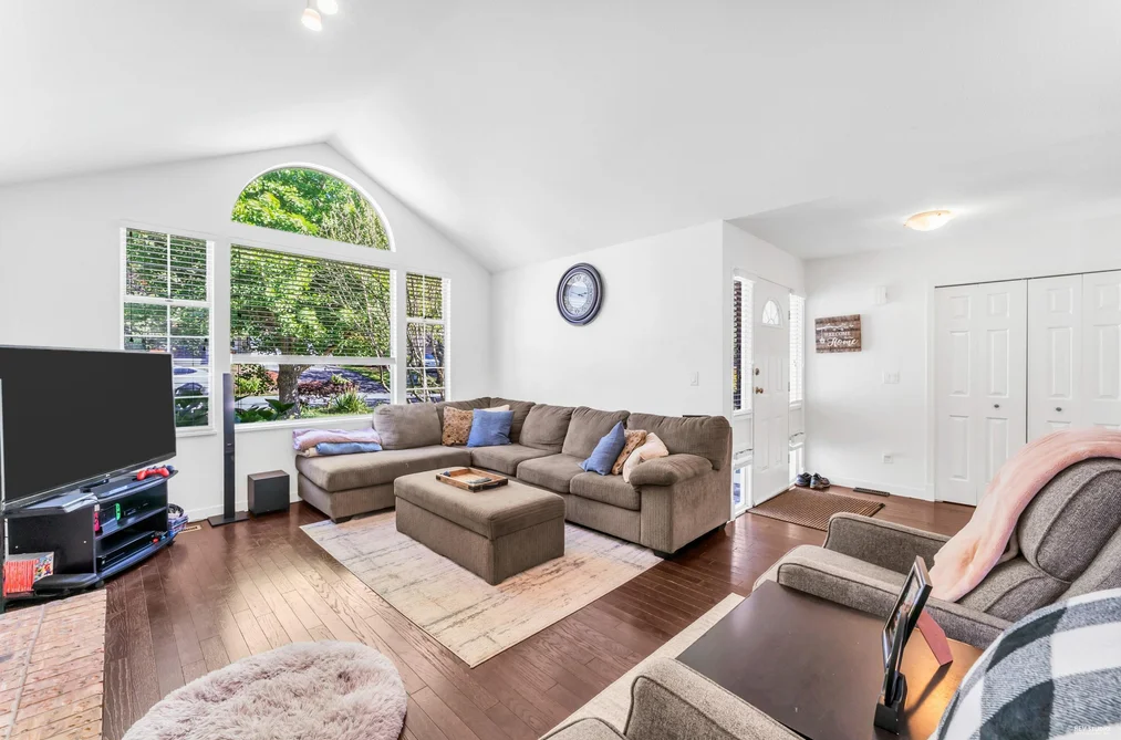 1055 163A STREET, Surrey BC V4A 8B3, Surrey BC — Residential for Sale - Photo 6
