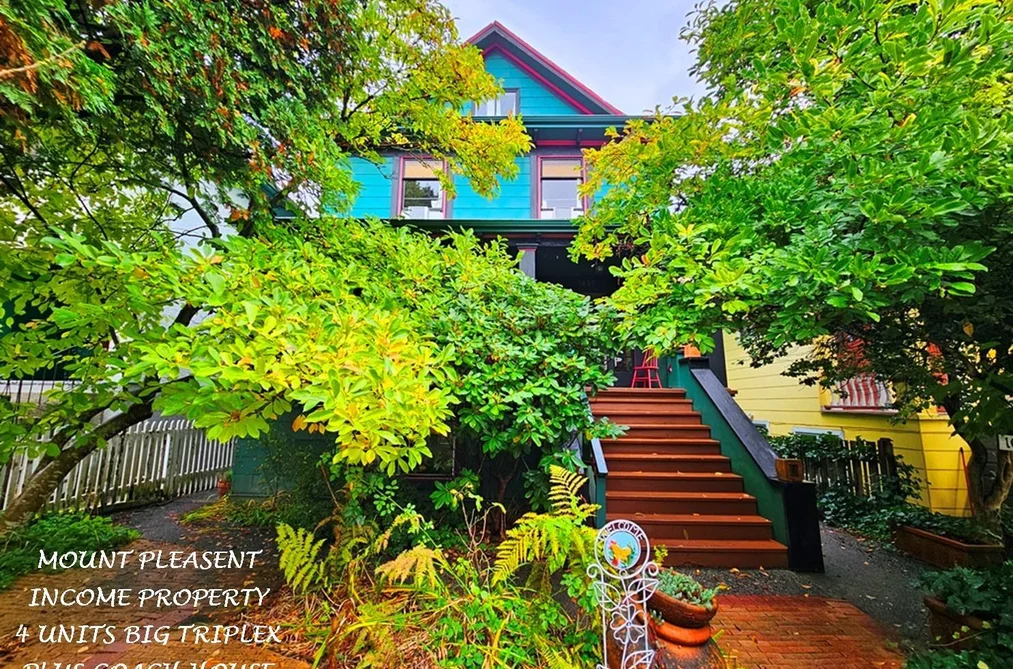 1055 E 11th Ave, Vancouver, BC - MLS: R3176126
