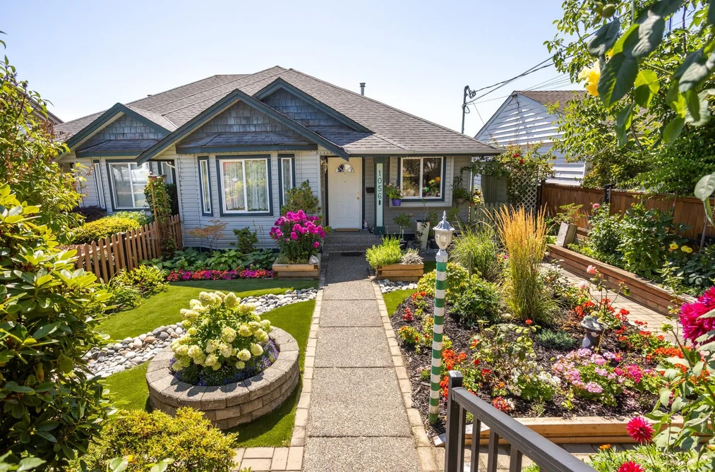 Half Duplex for sale at 1056 Walls Avenue Coquitlam British Columbia - MLS: R3154659