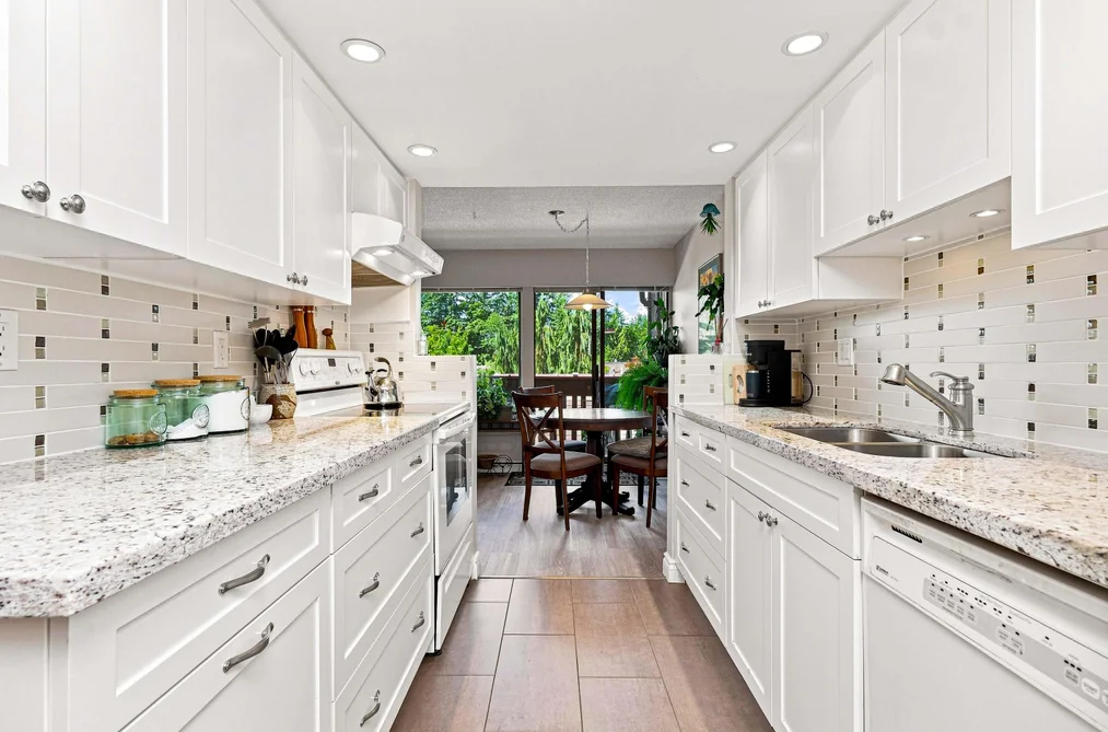 Condo for sale at 1059 Old Lillooet Road North Vancouver British Columbia - MLS: R3152831