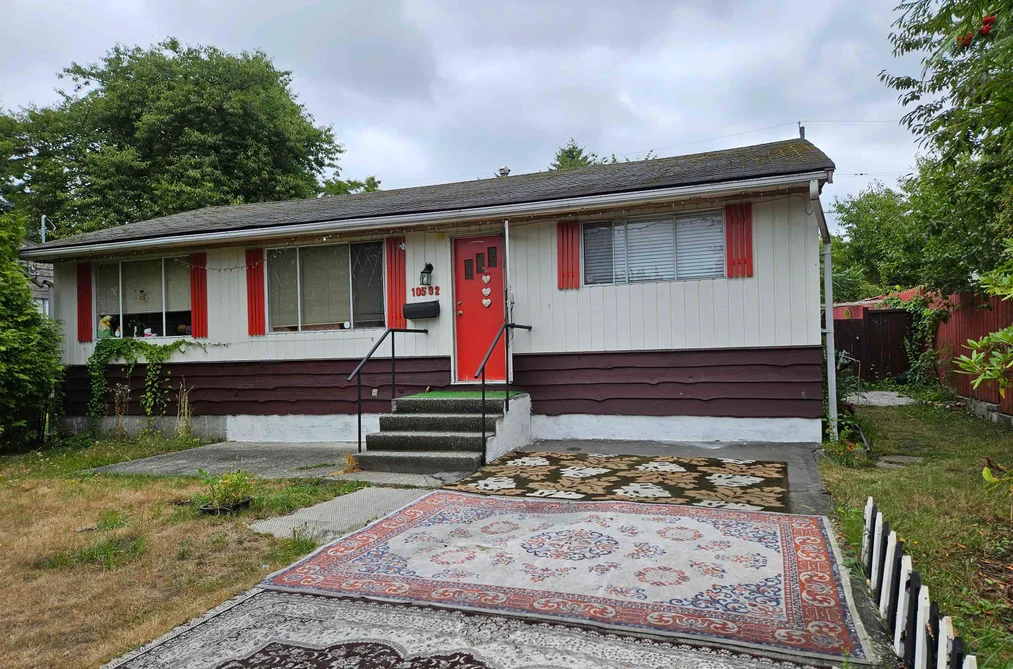 Property for sale at 10592 137a Street Surrey British Columbia - MLS: R2805286