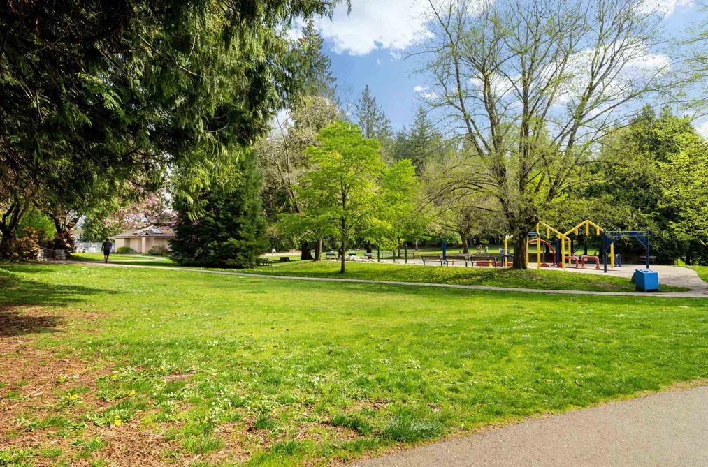 106 1122 KING ALBERT AVENUE, Coquitlam BC V3J 1X7, Coquitlam BC — Residential for Sale — Photo 30 of 35