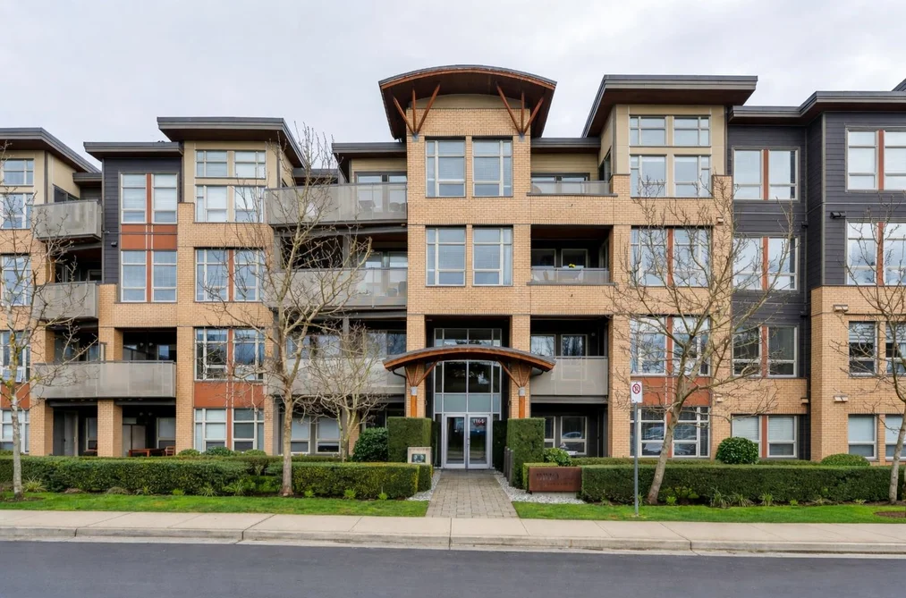 Condo for sale at 106 1166 54a Street Delta British Columbia - MLS: R3100247