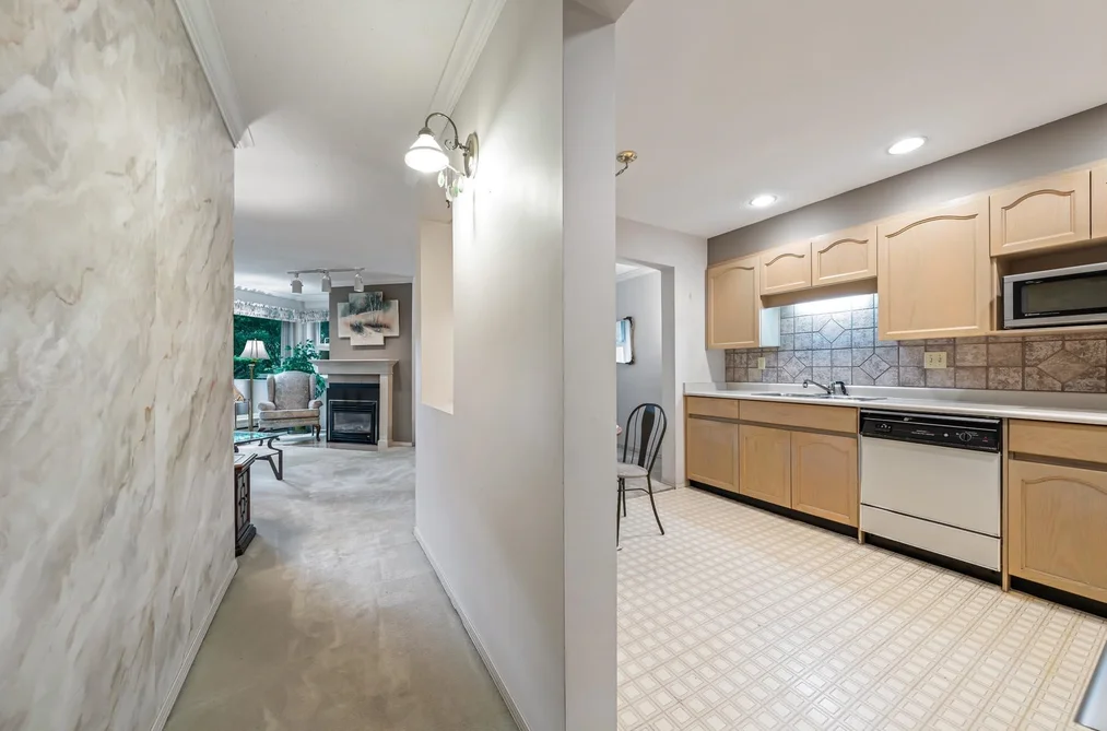 106 1240 QUAYSIDE DRIVE, New Westminster BC V3M 6H1, New Westminster BC — Residential for Sale — Photo 13 of 31
