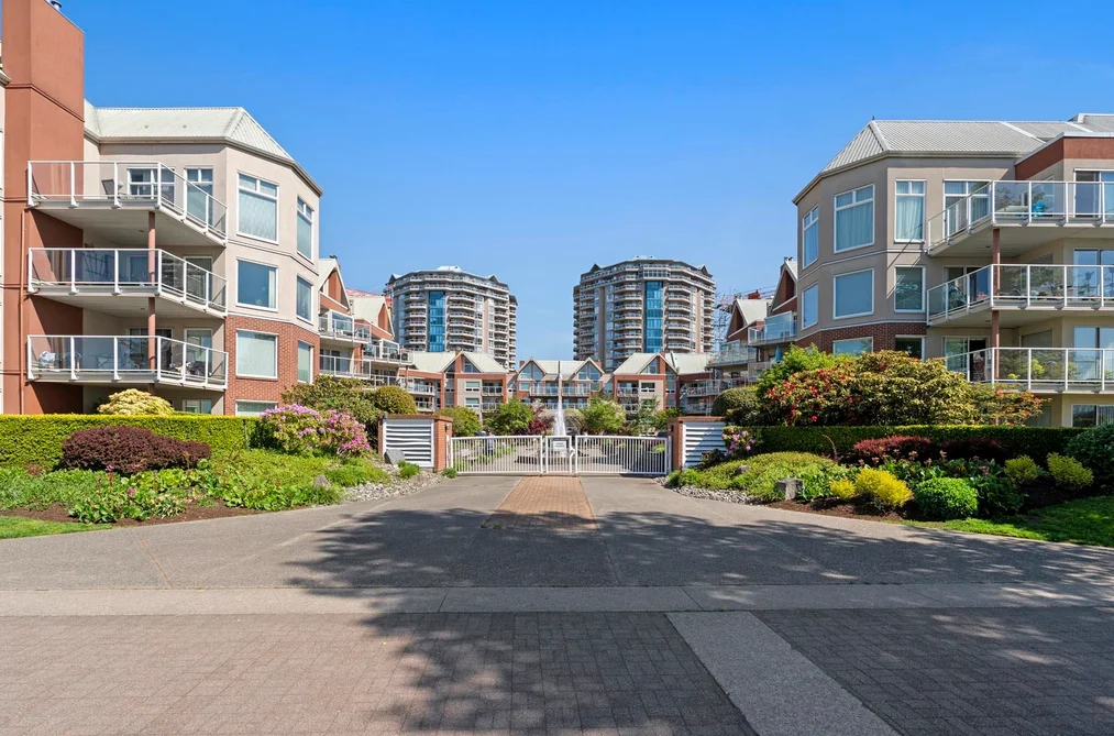106 1240 QUAYSIDE DRIVE, New Westminster BC V3M 6H1, New Westminster BC — Residential for Sale — Photo 27 of 31