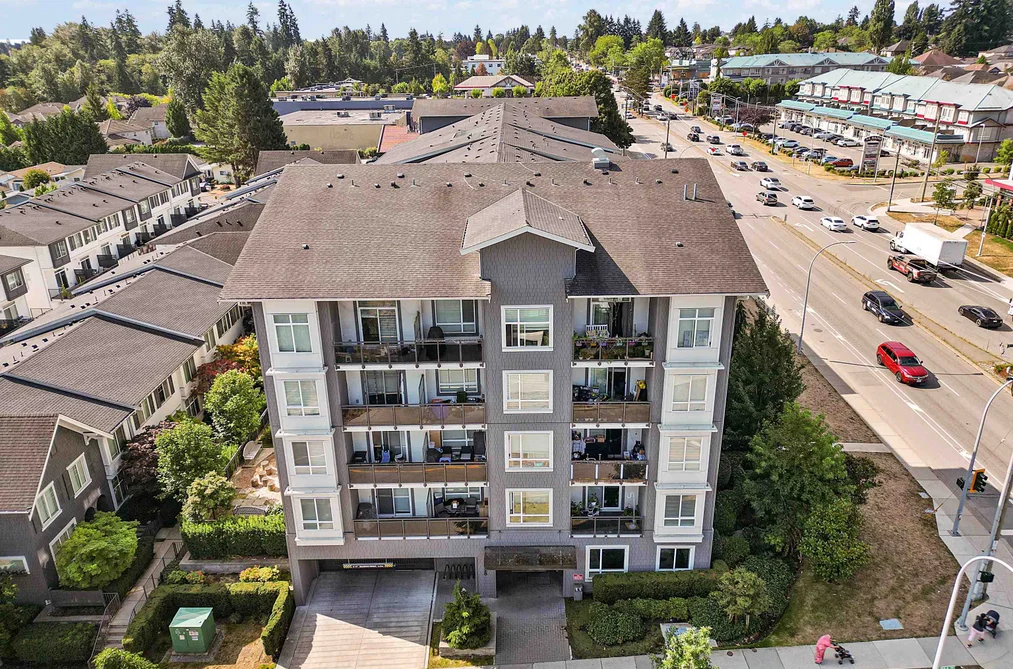 Condo for sale at 106 13628 81a Avenue Surrey British Columbia - MLS: R3149969