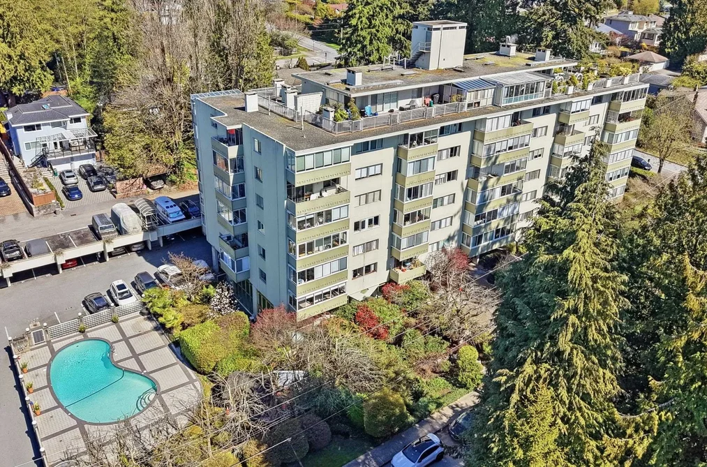 106 1425 ESQUIMALT AVENUE, West Vancouver BC V7T 1L1, West Vancouver BC — Residential for Sale - Photo 2