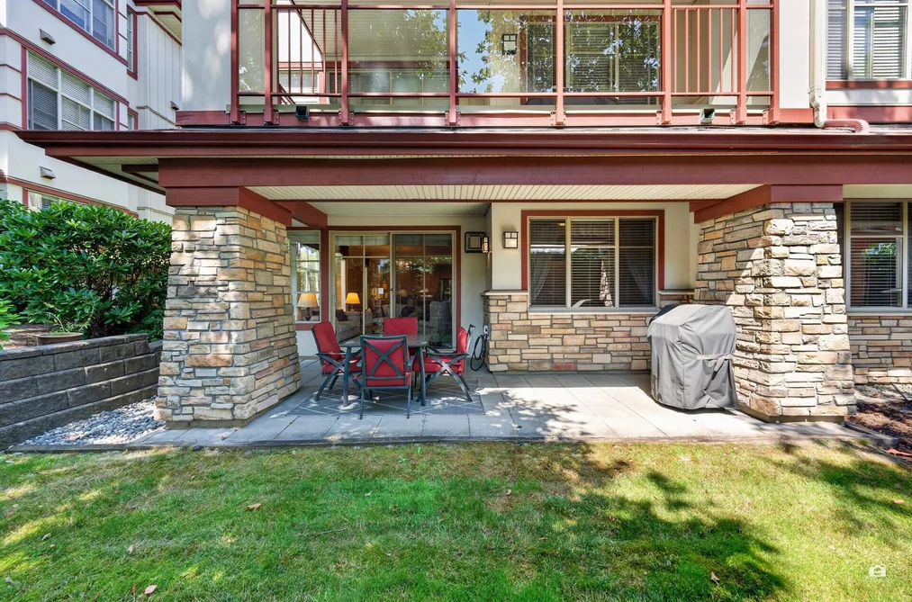 Condo for sale at 106 16447 64 Avenue Surrey British Columbia - MLS: R3154689
